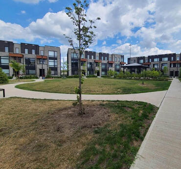 FOR RENT: Vellor Village 3Bed-4Bath Townhouse