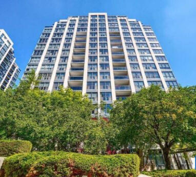 FOR SALE: Toronto 1 Bed +Den - 28 Hollywood Ave Sph108